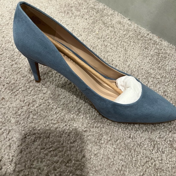 Kelly and Katie pump Heels - Picture 2 of 5